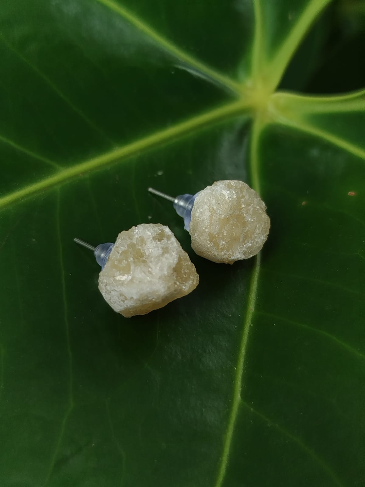 Brinco de Calcita Amarela