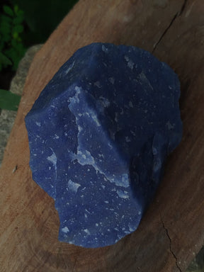 Cristal natural de quartzo azul