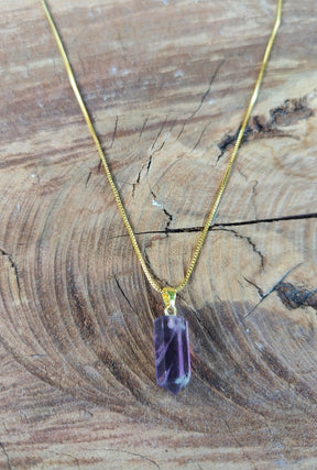 Colar de ponta de cristal de Ametista - Folheado a ouro