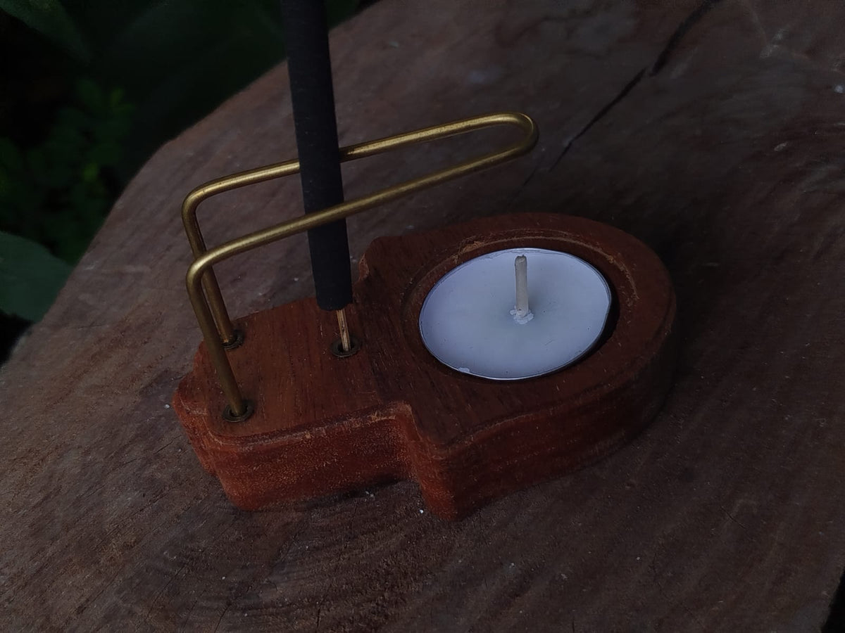 Incensário Versátil para Palo Santo e Varetas de Incenso - Mão de Fátima